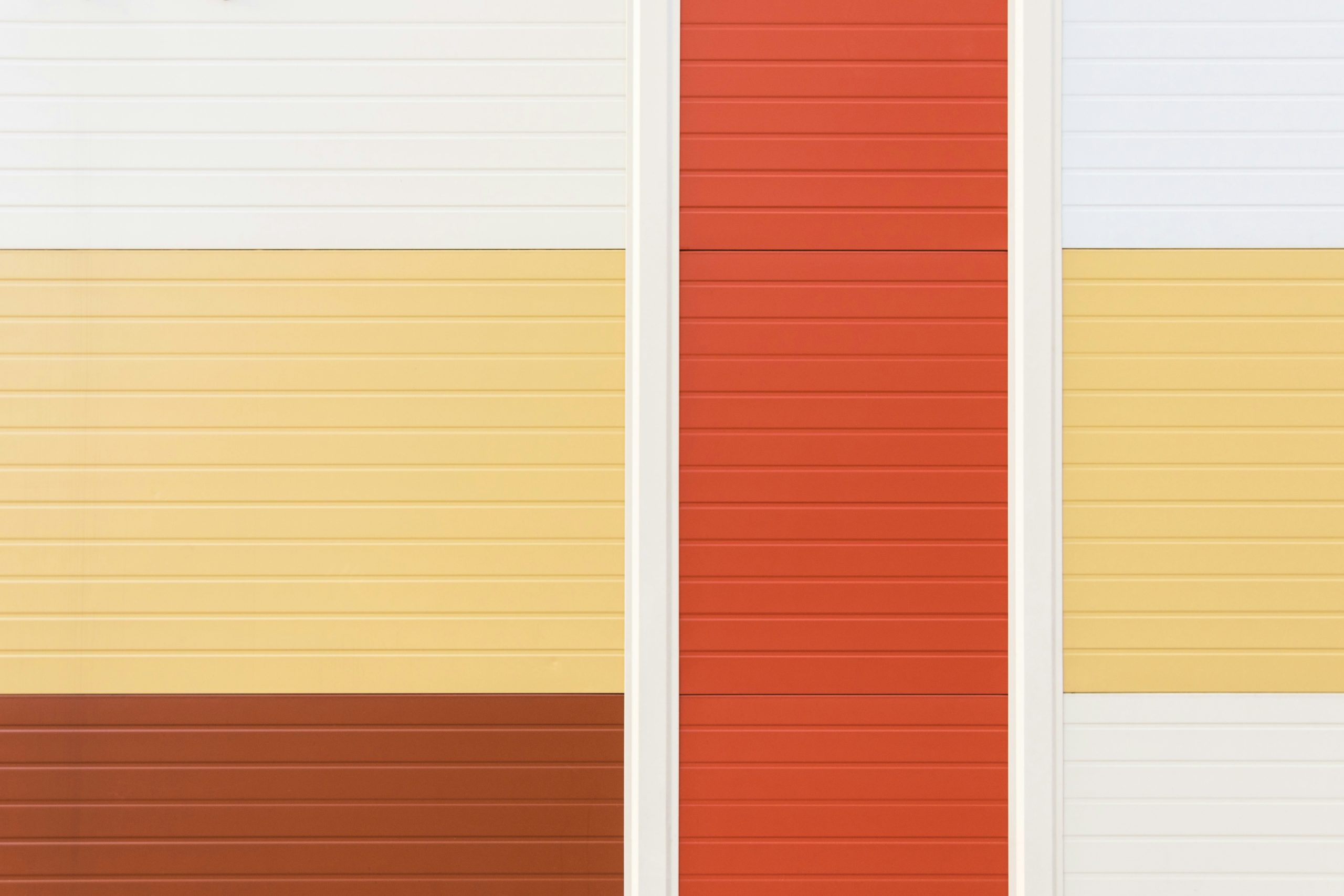 Brand comparison chart featuring altimeters