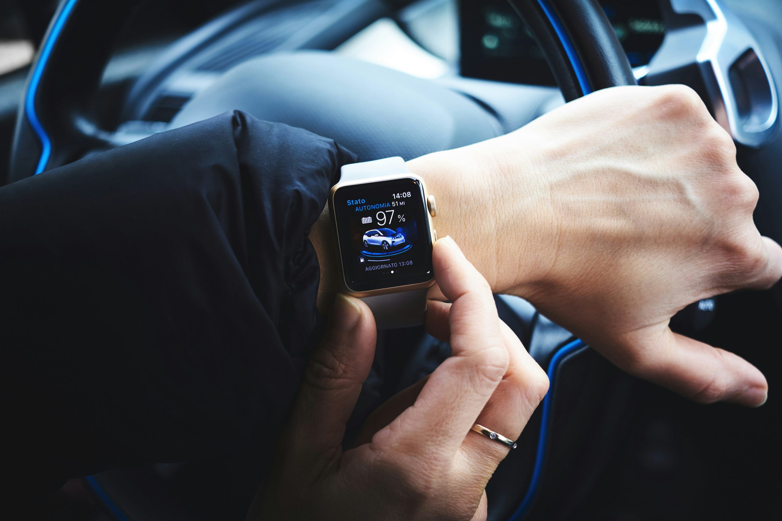 The Latest Tech in Watch Altimeters: Elevate Your Adventures!