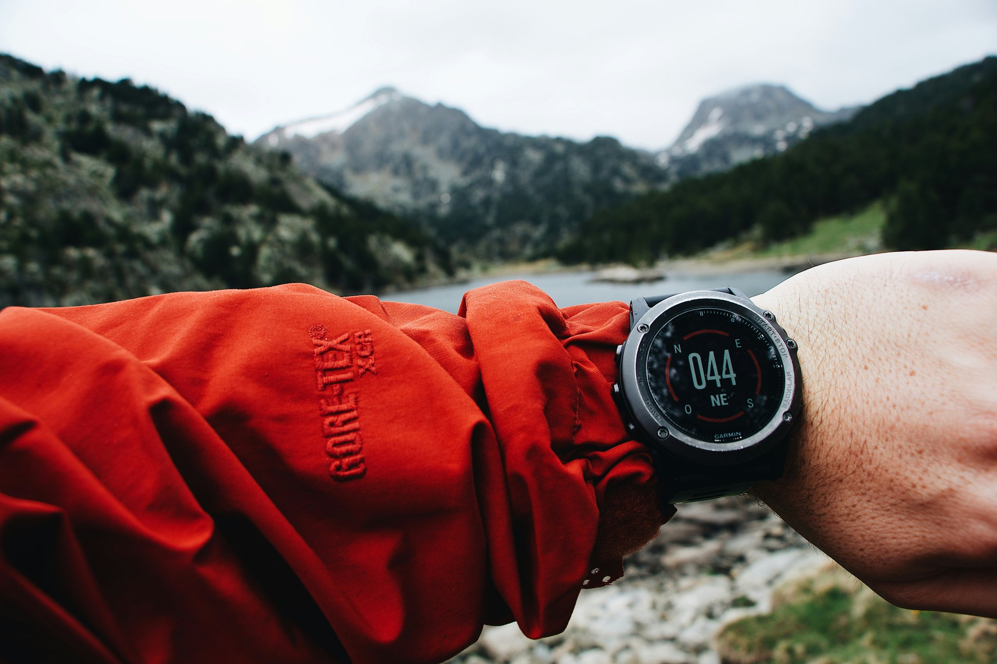 The Best Trail Watch for Outdoor Adventures: A Guide to Choosing the Perfect Companion